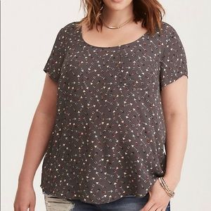 Torrid blouse with button down back